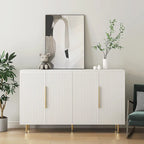 Credenza a buffet con ante decorative scanalate, Credenza in legno con maniglie in metallo, Mobile contenitore con ripiani regolabili