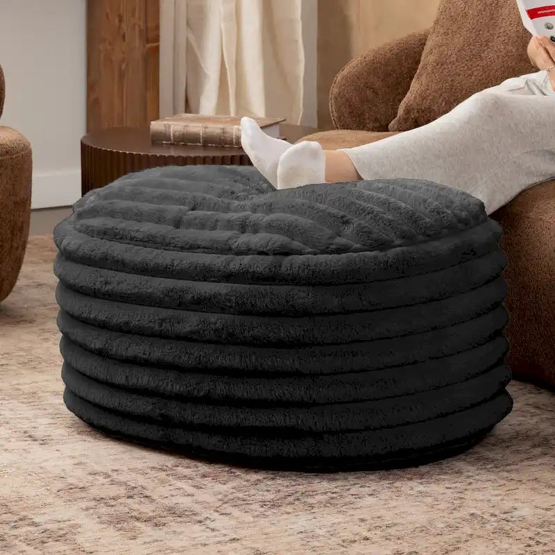 Pouf ottomano in pelliccia sintetica a coste grandi - 35 - Nero