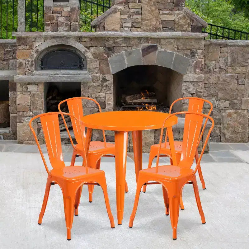 Flash Furniture Set da Tavolo Rotondo in Metallo da 30" Grado Commerciale per Interni ed Esterni con 4 Sedie da Caffetteria