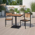 Ensemble table de bistrot d'extérieur Flash Furniture Lark avec 2 chaises et lattes en poly imitation teck