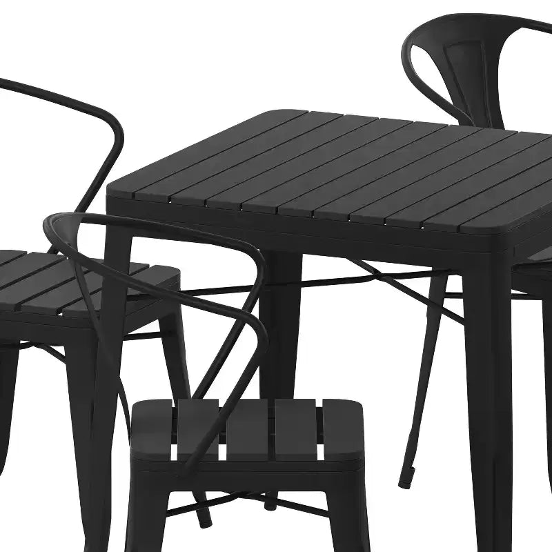 Flash Furniture - Tavolo Quadrato con Piano in Resina per Tutte le Stagioni e 4 Sedie in Metallo con Sedute in Poliresina - Nero