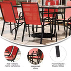 Set da patio sette pezzi Emma and Oliver con tavolo in metallo con piano in vetro temperato e 6 sedie impilabili Flex Comfort