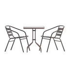 Table Emma et Oliver carrée à plateau en verre de 59,7 cm avec 2 chaises empilables à lattes en aluminium