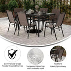 Set da pranzo da esterno Flash Furniture Brazos da 7 pezzi di livello commerciale con tavolo da esterno in vetro temperato e 6 sedie con sedili e schienali in materiale Flex Comfort