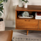 Mobile TV Middlebrook Alby in legno massello 58 pollici in stile Mid-Century