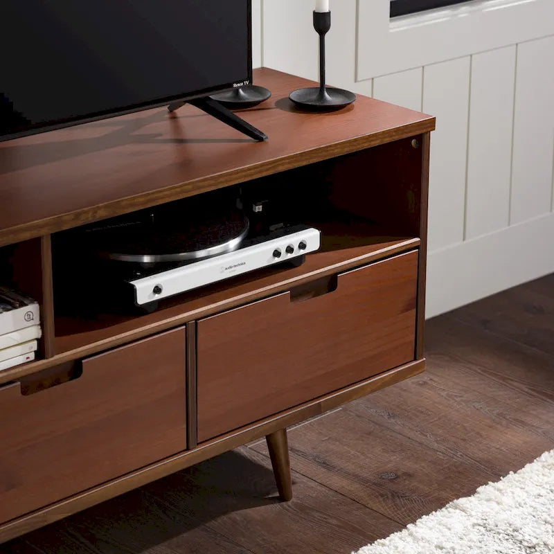 Mobile TV Middlebrook Alby in legno massello 58 pollici in stile Mid-Century