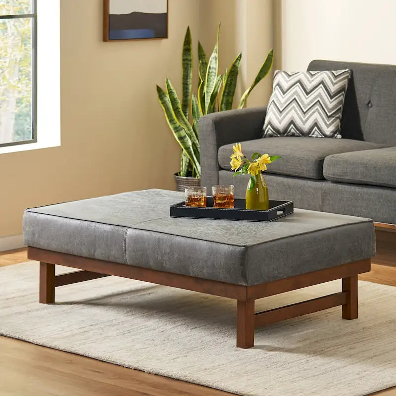Poggiapiedi/Ottoman da cocktail Hillman Modern in microfibra con struttura in legno di Christopher Knight Home
