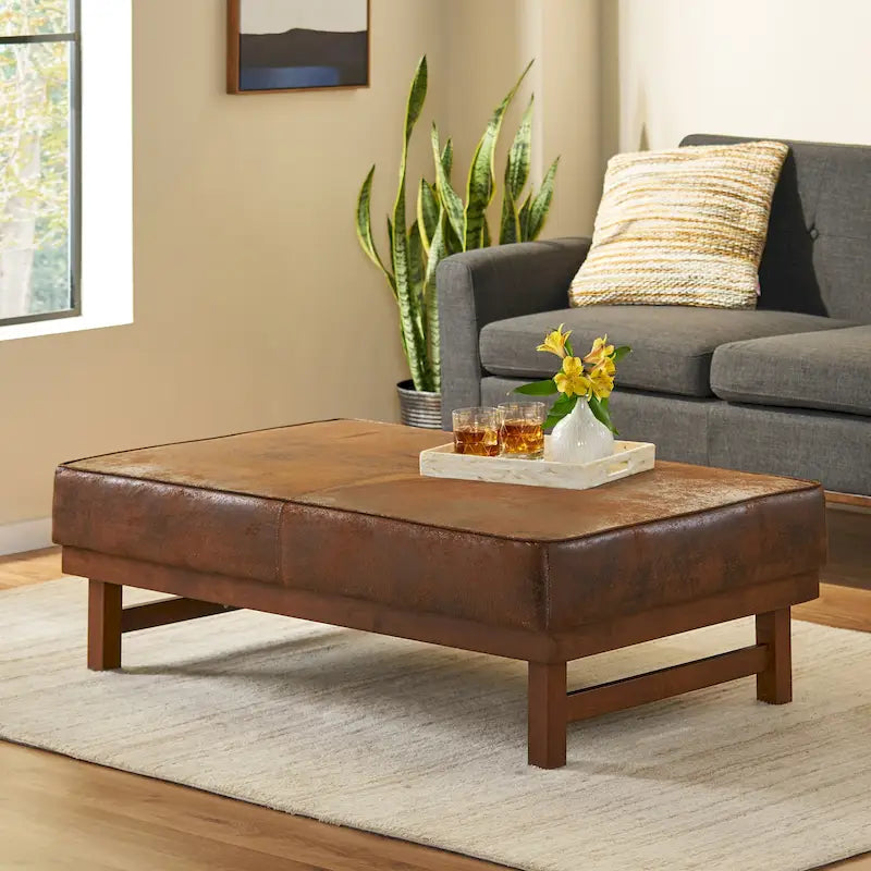 Poggiapiedi/Ottoman da cocktail Hillman Modern in microfibra con struttura in legno di Christopher Knight Home