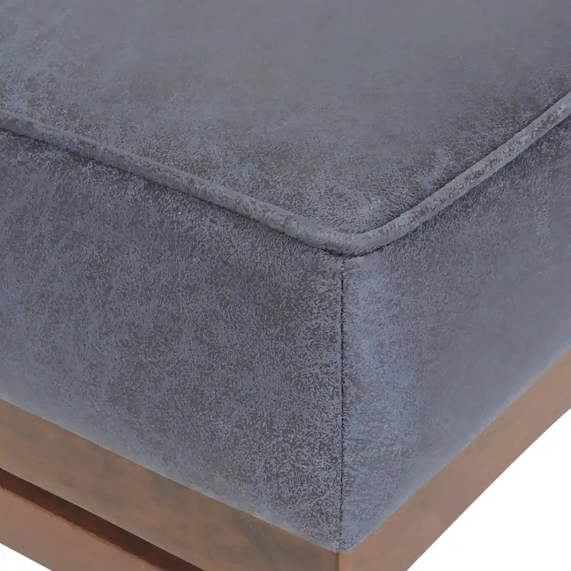 Poggiapiedi/Ottoman da cocktail Hillman Modern in microfibra con struttura in legno di Christopher Knight Home
