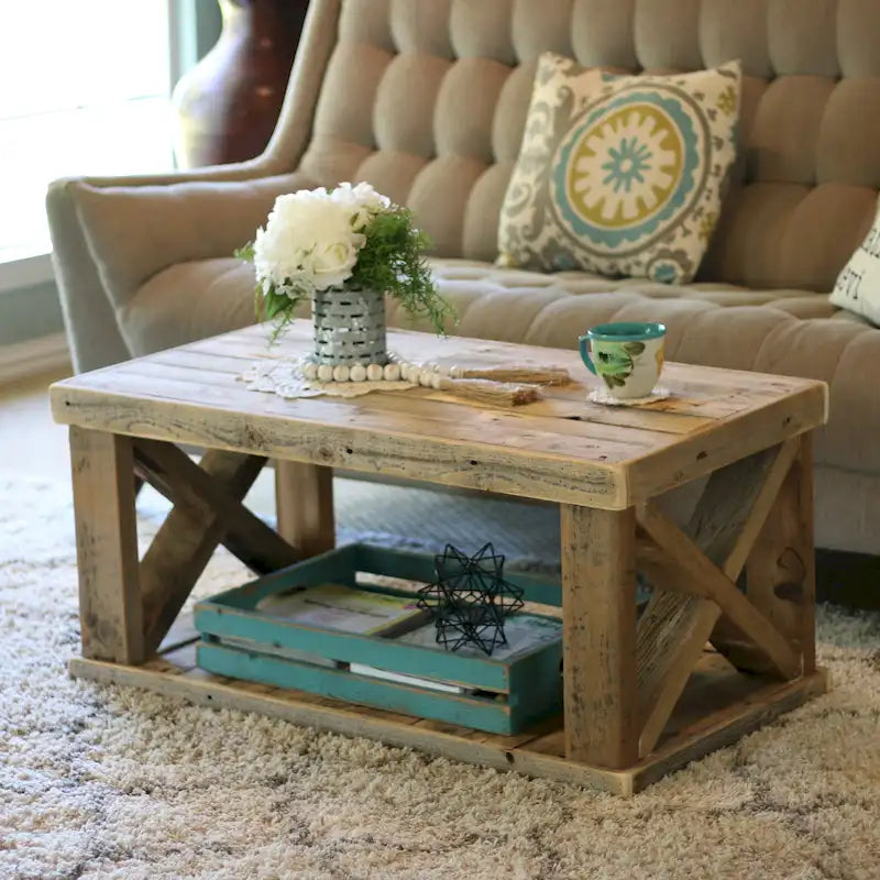 Table basse à pieds croisés en bois