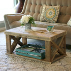 Table basse à pieds croisés en bois