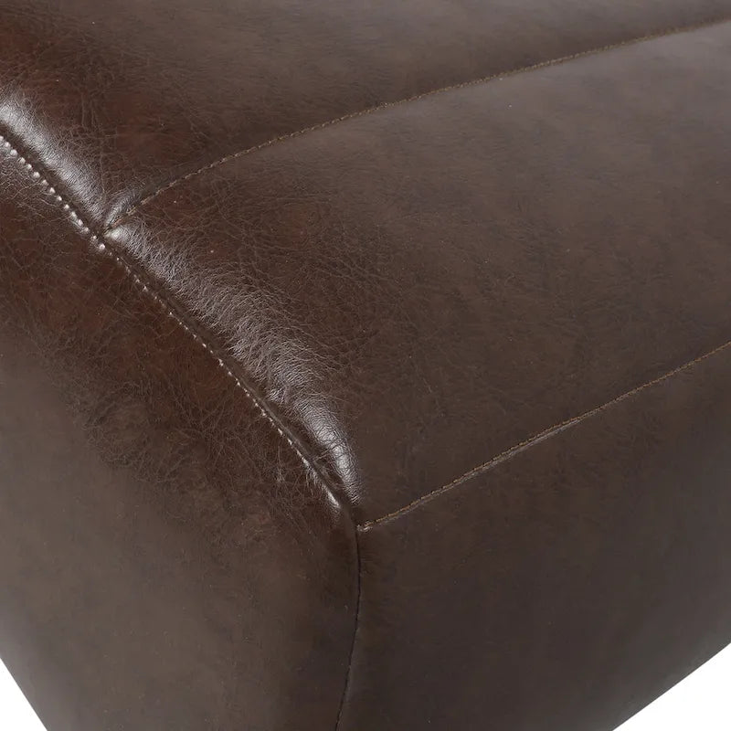 Chaise longue da interno imbottita Stillmore con cuciture a canale di Christopher Knight Home