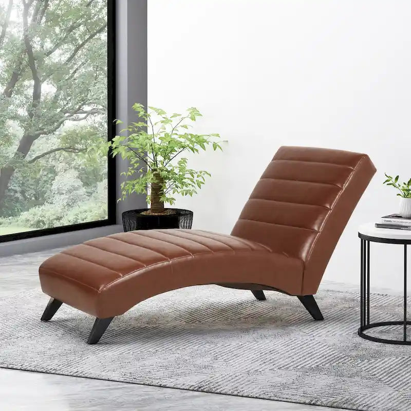 Chaise longue da interno imbottita Stillmore con cuciture a canale di Christopher Knight Home