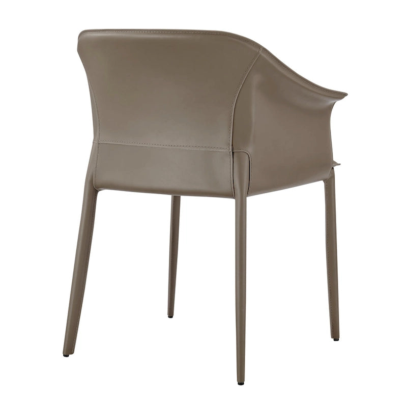 Sedia da pranzo Callie in pelle riciclata con braccioli