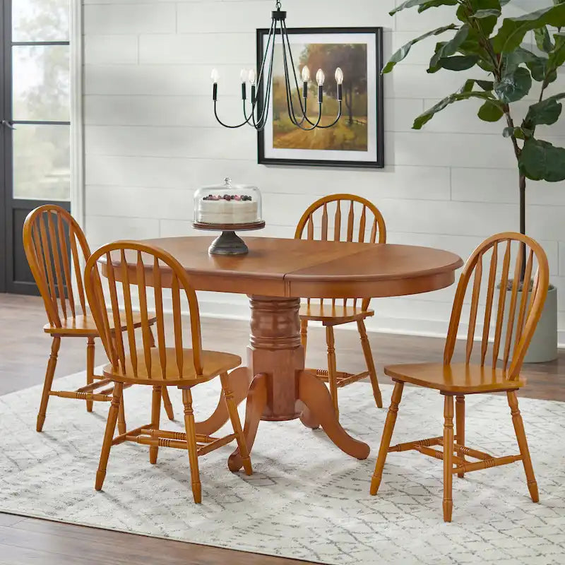 Sedie da pranzo Simple Living Carolina in legno massello con schienale a fusi (set da 2)