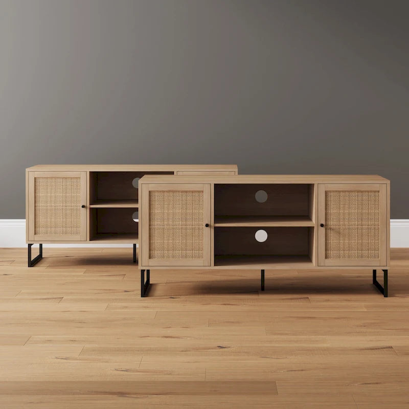 Meuble TV Nathan James Mina moderne avec console média et accents noirs en bois de chêne et portes de rangement