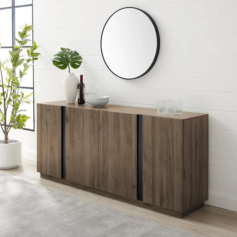 Credenza minimale Middlebrook a 4 ante da 70 pollici