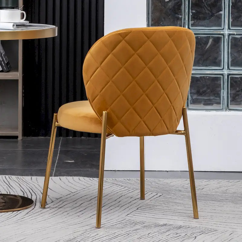 Ensemble de salle à manger contemporain 5 pièces Amoa de Roundhill Furniture, table ronde blanche et 4 chaises