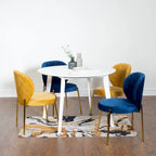 Ensemble de salle à manger contemporain 5 pièces Amoa de Roundhill Furniture, table ronde blanche et 4 chaises