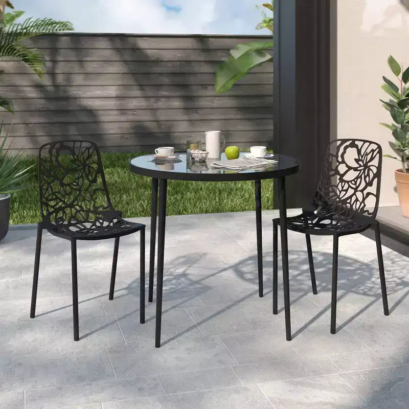 LeisureMod Devon Set da pranzo da esterno in alluminio a 3 pezzi con tavolo con piano in vetro temperato e 2 sedie impilabili con design floreale