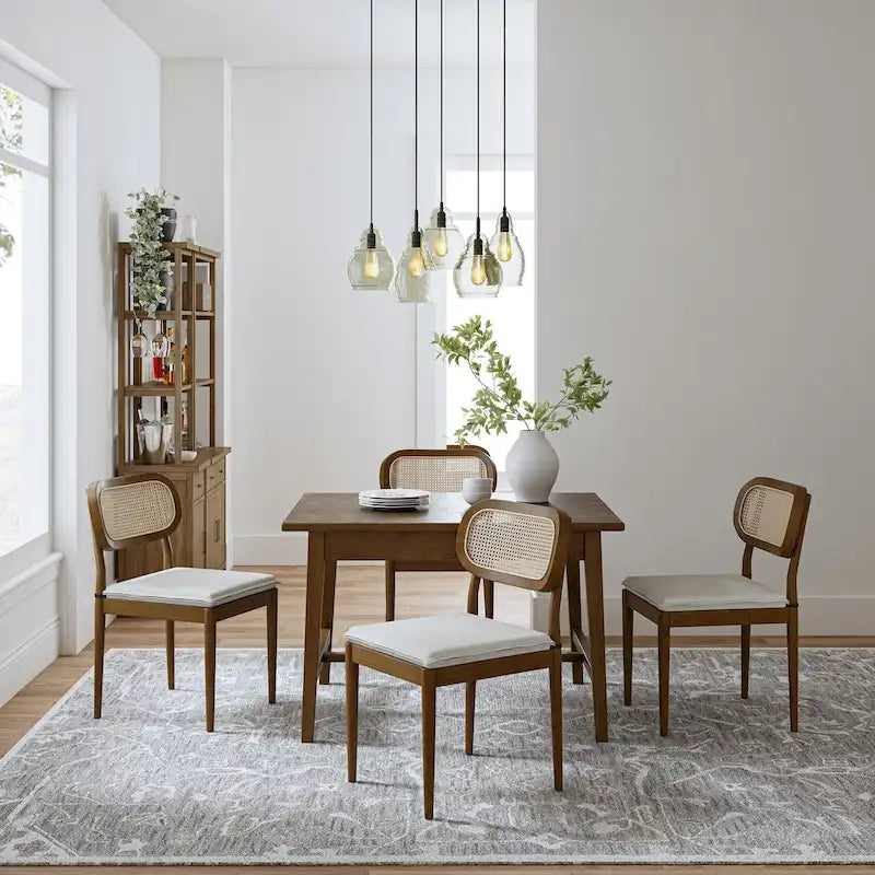 Lot de 4 chaises de salle à manger Konstantin en bois massif avec dossier en rotin et coussin amovible par HULALA HOME