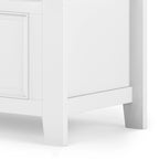 WYNDENHALL Halifax Banc de rangement pour petite entrée en bois massif de 36 pouces de large - 17P x 36L x 27,8H