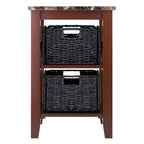 Tavolino Zoey con 2 Cesti Pieghevoli in Foglie di Mais, Piano Effetto Marmo, Cioccolato e Noce - 42 x 51 x 63,6 cm