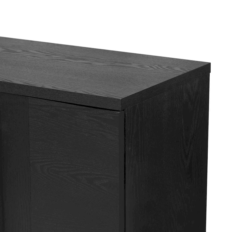 Madia in legno con ripiani regolabili e maniglie dorate