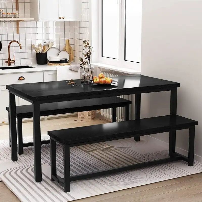 Ensemble de salle à manger charmant et de style simple avec une table et deux bancs, avec patins de protection, pour la cuisine et la salle à manger