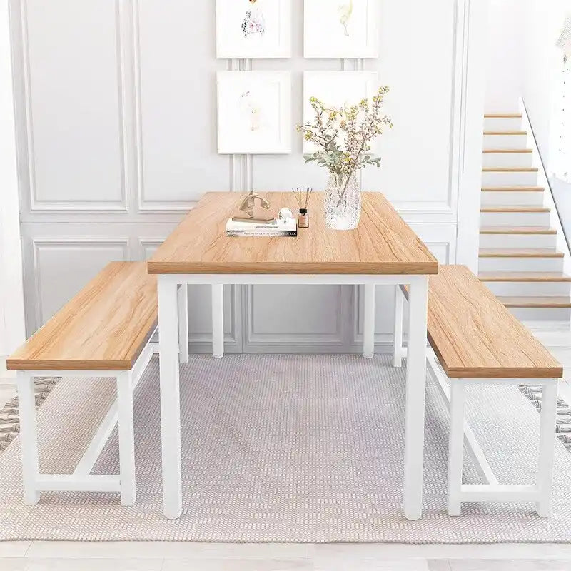 Affascinante set da pranzo in stile semplice con un tavolo e due panche, con piedini, per cucina, sala da pranzo