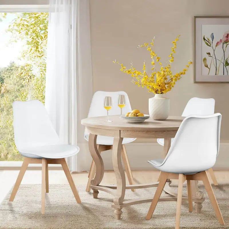 Set di 4 sedie da pranzo laterali in pelle PU con gambe in legno