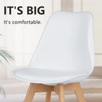 Set di 4 sedie da pranzo laterali in pelle PU con gambe in legno