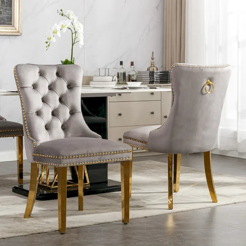 Set di 2 sedie da pranzo in velluto con borchie e gambe placcate oro
