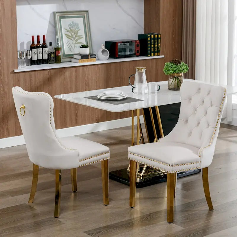 Set di 2 sedie da pranzo in velluto con borchie e gambe placcate oro