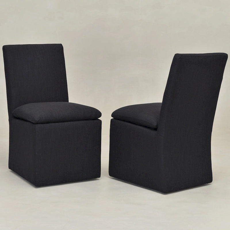 Sedia da pranzo laterale KINWELL 21 imbottita in tessuto performante con ruote (set da 2)