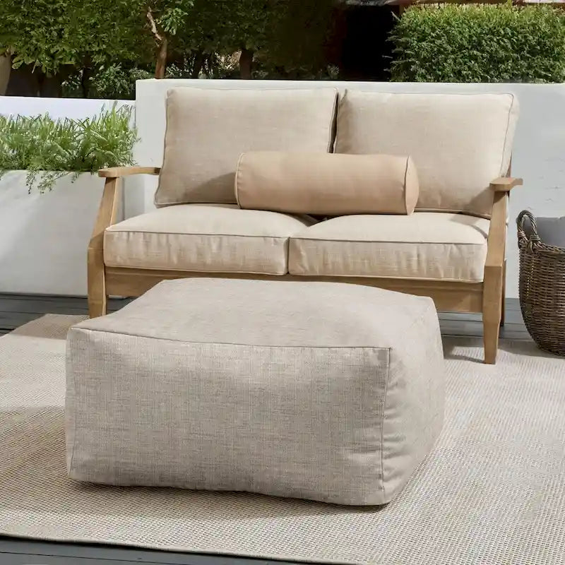 Pouf Sorra Home Sunbrella da esterno, solido, con bordo affilato