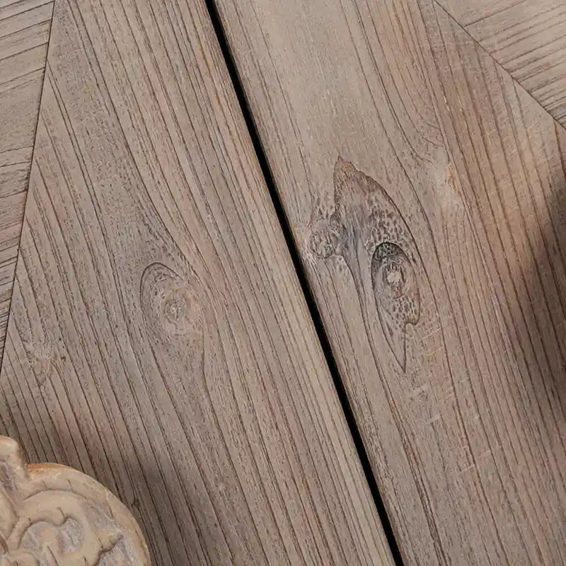 Credenza a Fiori Intagliati Stile Antico con Cassetti e Ante