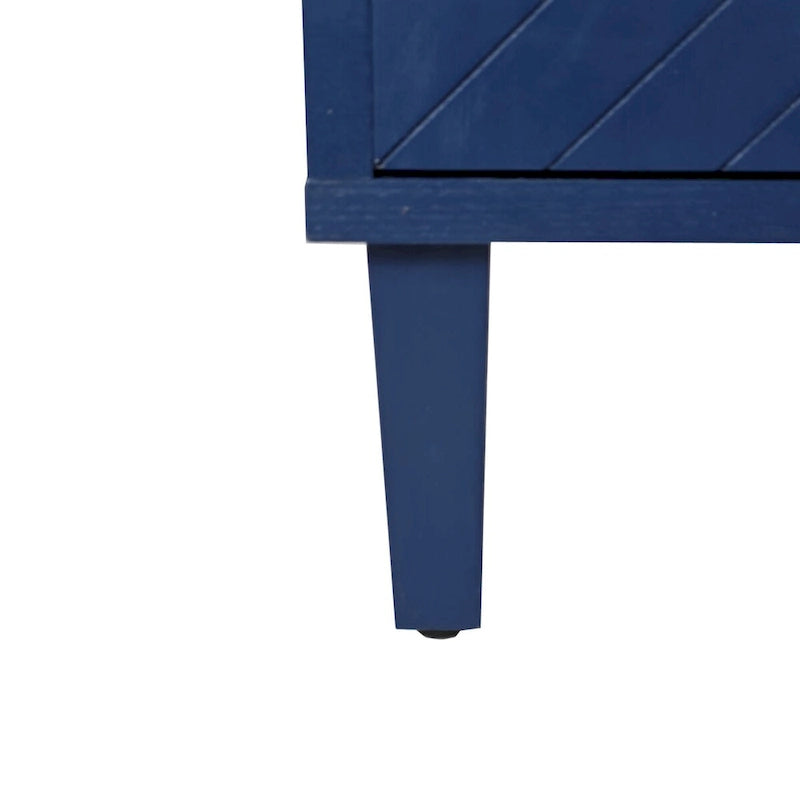 Esclusiva credenza a 4 ante con gambe in pino