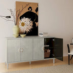 Esclusiva credenza a 4 ante con gambe in pino