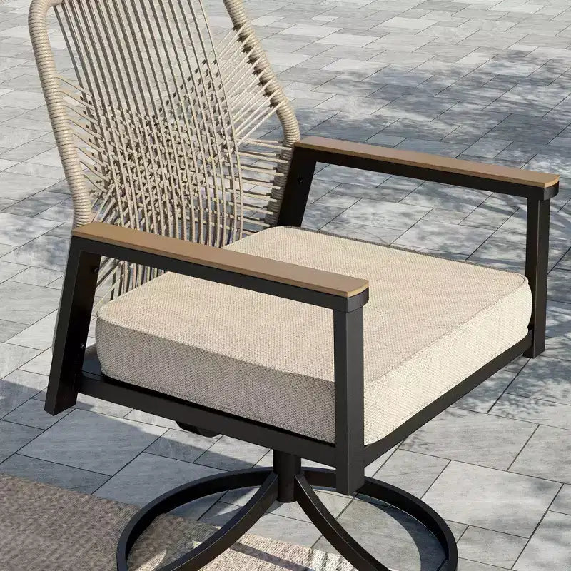 Captiva Designs Tavolo da pranzo quadrato in metallo con piano a doghe e sedie girevoli in vimini con cuscini spessi, 9 pezzi