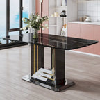 Tavolo da pranzo. Piano con motivo in finto marmo nero. Gambe in MDF nero, linee oro, base nera