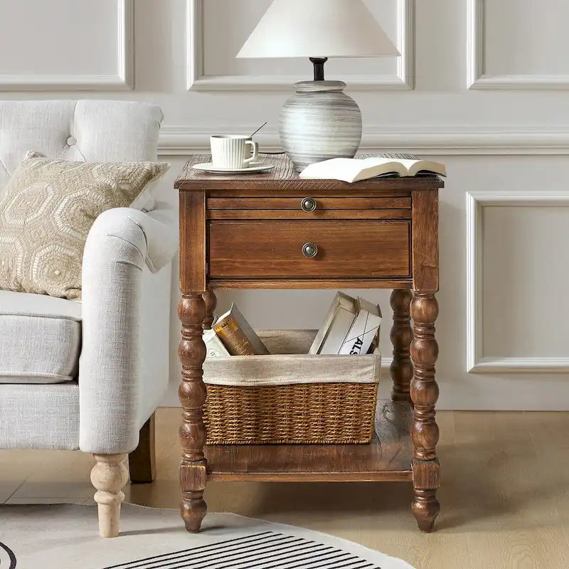 Tavolino finale Eric Traditional 26 Tall Solid Wood con USB di HULALA HOME